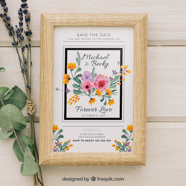 Hochzeitseinladung mit Aquarellblumen