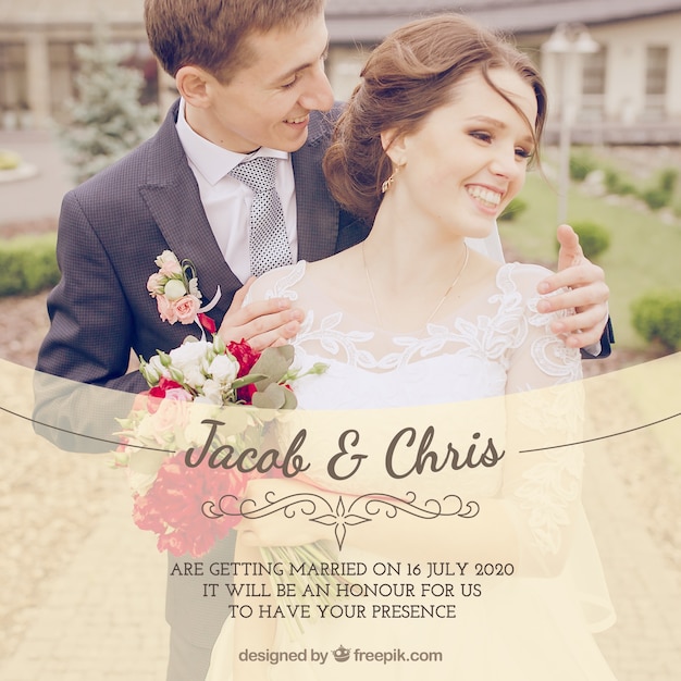 Hochzeitseinladung mit warmen Tönen