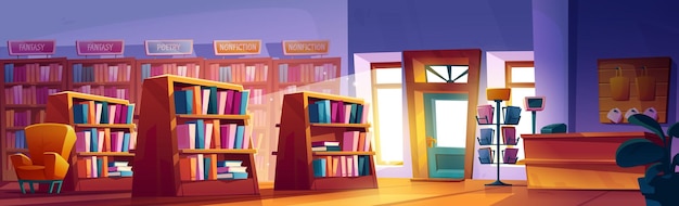 Innenraum des Buchgeschäfts mit Büchern auf Holzregalen