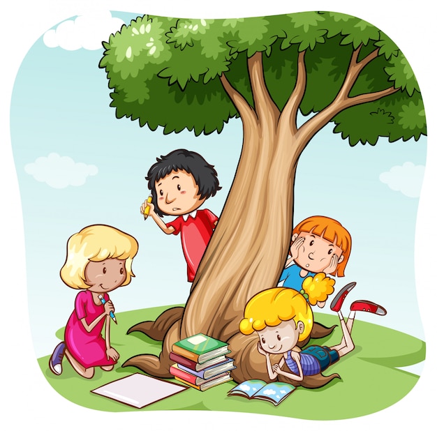 Kinder lesen im park