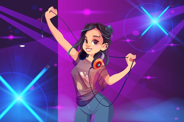 Mädchen mit Kopfhörern auf der Tanzfläche. DJ-Frau in moderner Kleidung und trendiger Frisur bewegen den Körper im Nachtclub-Interieur mit leuchtenden Lampen. Junge sexy Discjockey Teenager, Cartoon-Vektor-Illustration