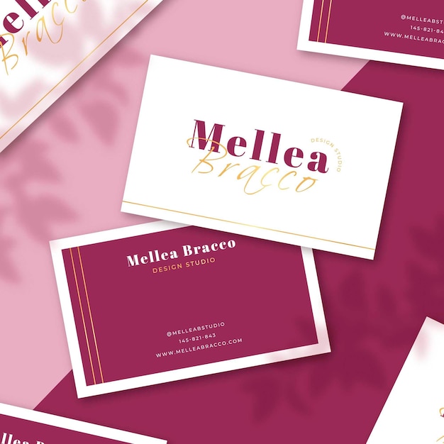 Minimale goldene Visitenkarten mit Textformenpaket