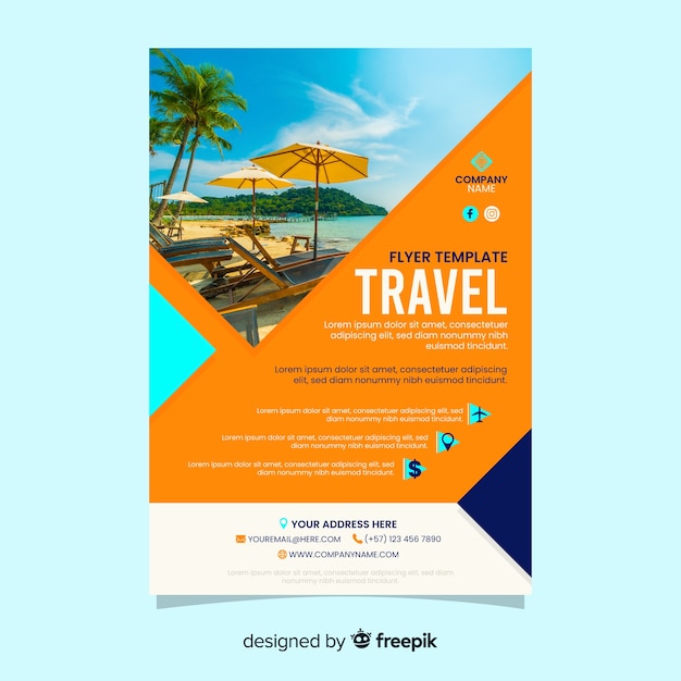 Kostenloser Vektor reiseplakat mit strandfoto