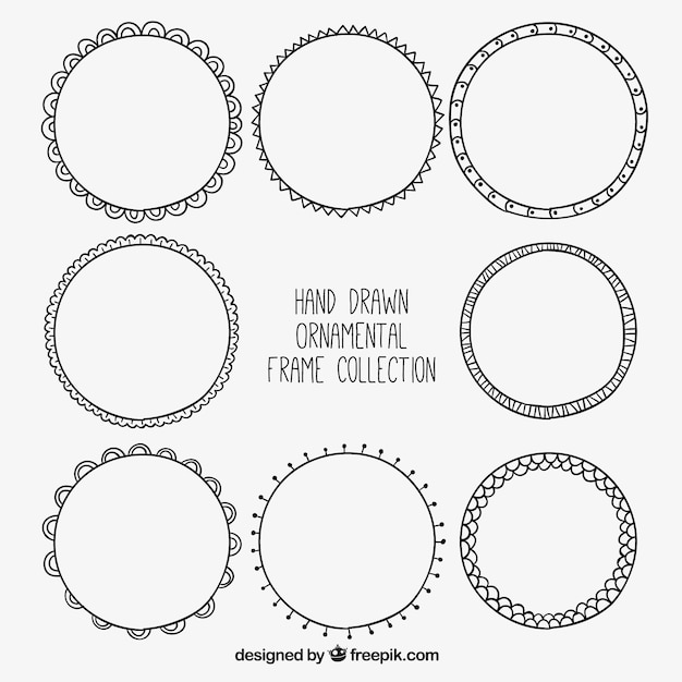 Kostenloser Vektor sammlung von handgezeichneten runde rahmen
