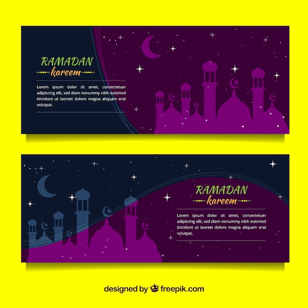 Kostenloser Vektor satz ramadan-fahnen mit moscheenschattenbildern in der flachen art
