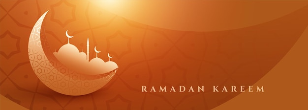 Schönes ramadan kareem banner mit mond und moschee