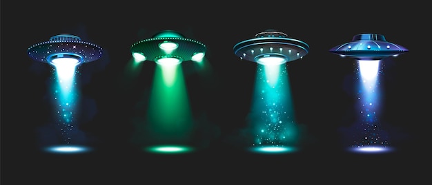 UFO-Raumschiffe realistische Symbole mit Raumschiffen im Scheinwerferlicht isolierte Vektorillustration