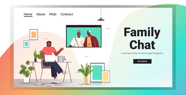 Frau, die virtuelles treffen mit älteren eltern während des videoanrufs familienchat online-kommunikationskonzept wohnzimmerinnenraum horizontaler kopierraum hat