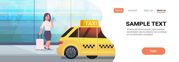 Geschäftsfrau, die mobile app verwendet, die taxi auf straßengeschäftsfrau in formeller kleidung mit gepäck in der nähe des gelben taxistadttransportdienstes bestellt