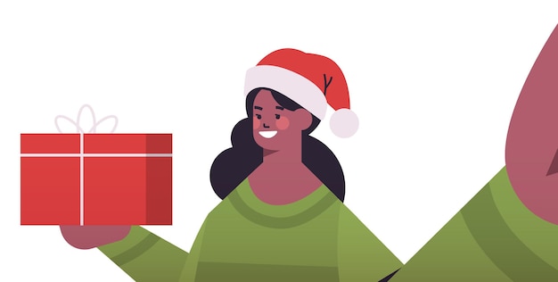 Glückliche afroamerikanerfrau in der weihnachtsmannmütze mit geschenken, die kamera halten und selfie-neujahrs-weihnachtsfeiertagsfeierkonzept horizontale porträtvektorillustration nehmen