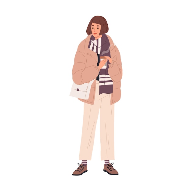 Junge trendige Frau in warmer Winter- oder Herbstkleidung. Saisonale Mode. Moderne weibliche Figur in Daunenjacke, Hose, Schal, Stiefel mit Kaffee. Flache Vektorkarikaturillustration auf Weiß.