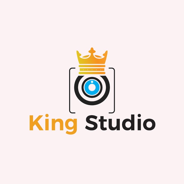 King and royal photography and camera exposure studio set logo