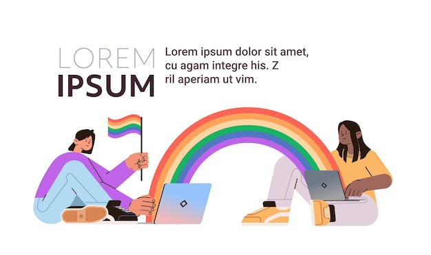 Mischen sie ethnische menschen mit lgbt-regenbogenfahnen mit laptops, schwul-lesbische liebesparade, pride-festival, transgender-liebeskonzept