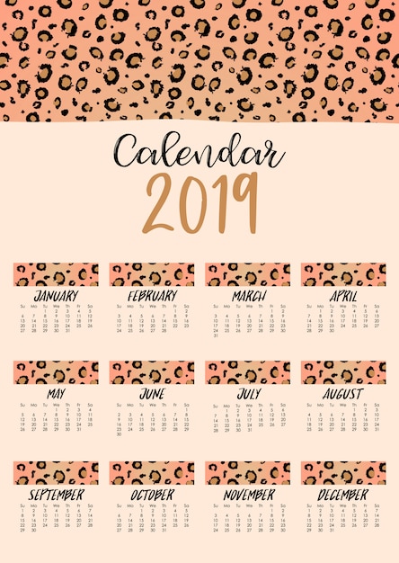 Monatskalender 2019 mit Leopardenfell