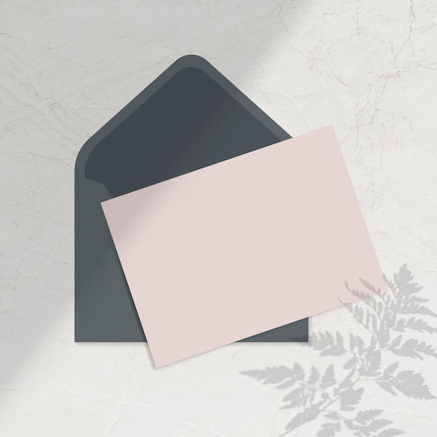 Neutraler Farbton-Umschlag-Mockup-Vektorsatz