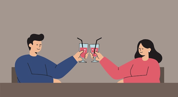 Paar genießt Cocktails in einem Restaurant