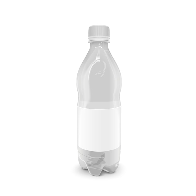 Plastikgetränkeflasche mit leerem Etikett