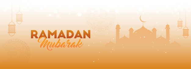 Vektor ramadan mubarak-konzept mit schattenbild-moschee und laternen hängen an glattem orangefarbenem bokeh-lichteffekt-hintergrund