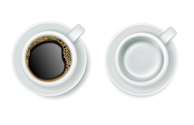 realistische Draufsicht Kaffeetassen mit Untertassen