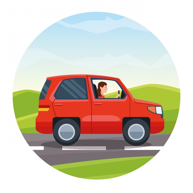 Reise-SUV fahren auf der Straße
