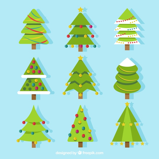 Sammlung von weihnachtsbäumen in flaches design