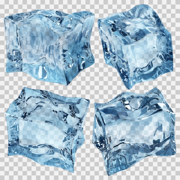 Set aus vier transparenten Eiswürfeln.