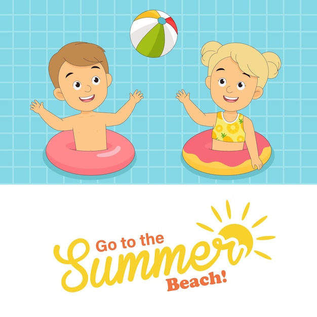 Sommerferien, kleine Kinder spielen mit Ball