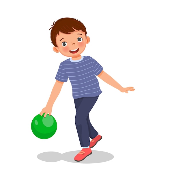 Süßer kleiner junge, der im sportclub bowling spielt und bereit ist, den ball zu werfen