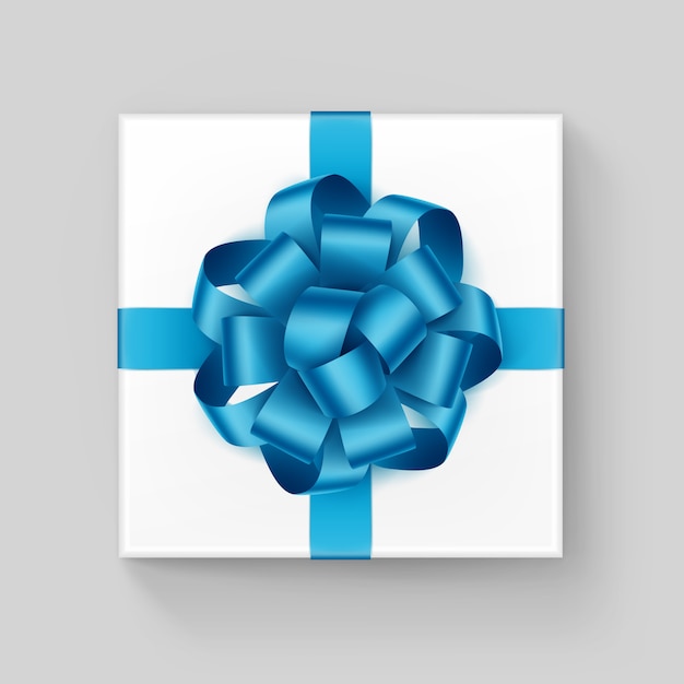 Weiße quadratische geschenkbox mit glänzendem hellblauem türkisfarbenem azurblauem bandbogen nahaufnahme draufsicht lokalisiert auf hintergrund