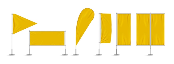 Vetor grátis bandeiras de vinil amarelo e banners definidos no poste