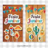 Vetor grátis banners de madeira com elementos decorativos para festa junina