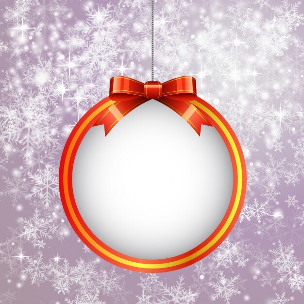 Vetor grátis bauble com laço no fundo de neve