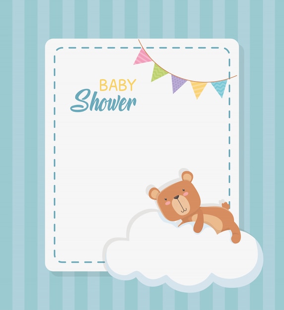 Vetor grátis cartão quadrado do chuveiro de bebê com ursinho de pelúcia na nuvem