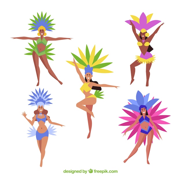 Cinco dançarinos de carnaval brasileiros