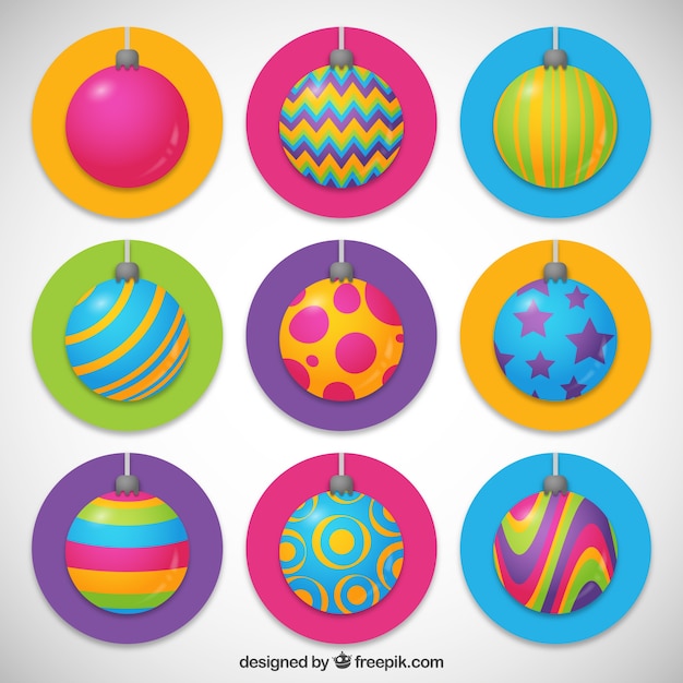 Coleção colorida de esferas do natal