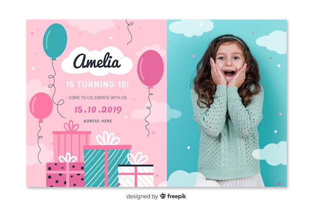 Vetor grátis convite de aniversário de crianças modelo com imagem