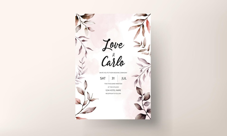 Vetor grátis convite de casamento em aquarela com lindas folhas marrons empoeiradas