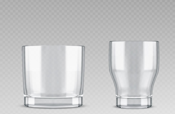 Vetor grátis copos de coquetel para água ou bebidas alcoólicas