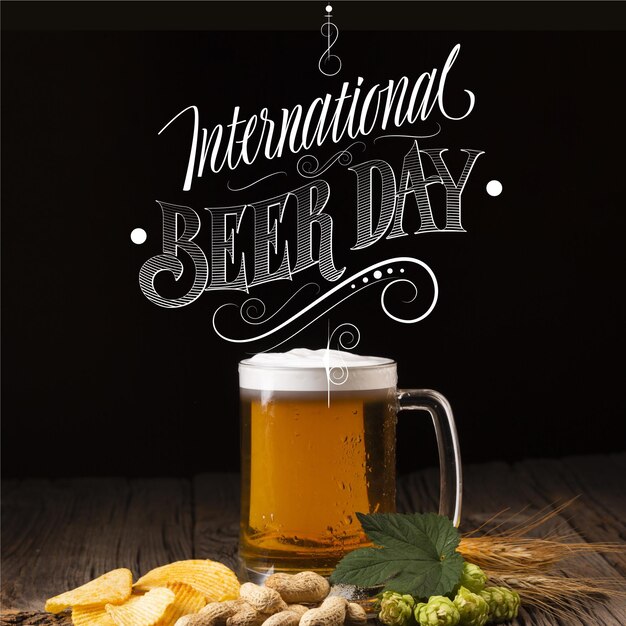 Dia internacional da cerveja letras conceito
