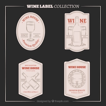 Etiquetas desenhadas mão do vinho do vintage
