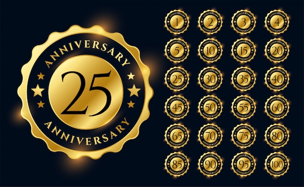 Vetor grátis grande conjunto de emblemas de rótulos de aniversário dourado