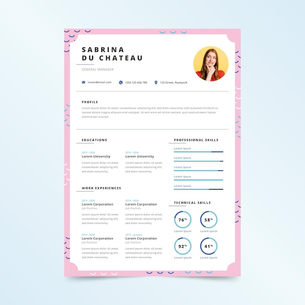 Modelo de cv com design moderno