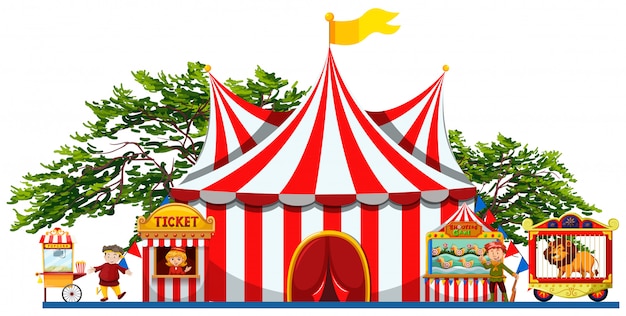 Parque de diversões com tenda e vendedores