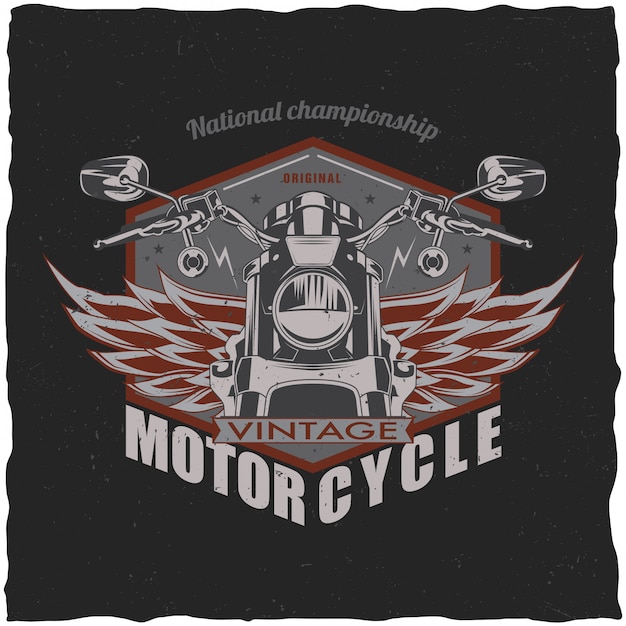 Vetor grátis projeto da etiqueta da camiseta da motocicleta com ilustração da motocicleta clássica