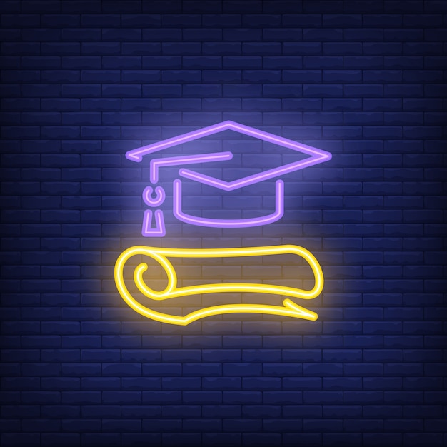 Vetor grátis sinal de néon da graduação. chapéu de formatura e diploma. anúncio brilhante da noite.