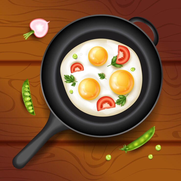 Vetor grátis três ovos de galinha fritos com legumes frescos na frigideira e fundo de mesa de madeira vista superior ilustração vetorial realista