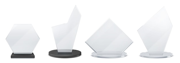 Troféus de vidro 3d isolados em branco