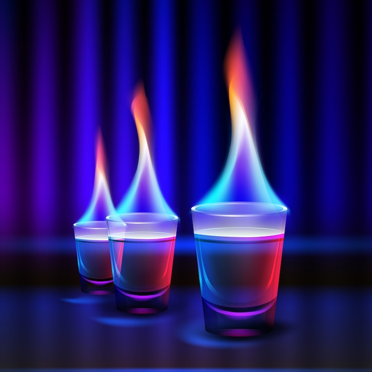 Vetor grátis vetor queimando fotos de coquetéis com fogo colorido e luz de fundo azul e vermelha isolada no desfoque de fundo escuro iluminado