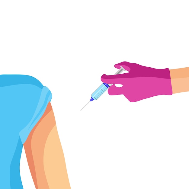 A mão de um médico injetando a vacina em uma seringa no músculo do braço.