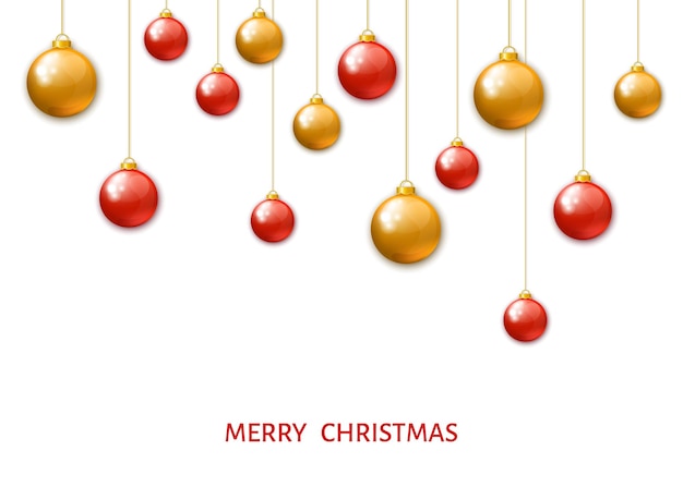 Bolas de Natal penduradas vermelhas e douradas, isoladas no fundo branco. Enfeites realistas de Natal. Decorações de feriado do vetor.